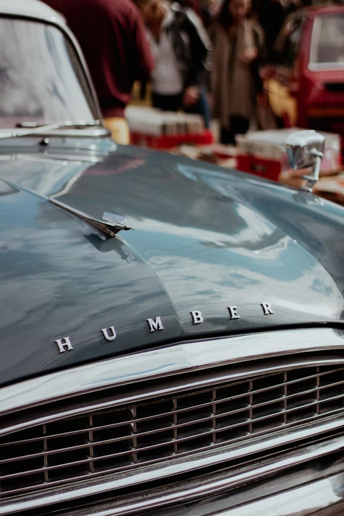 1.75 Paris – Séjournez dans appartements et hôtels élégants - Rétromobile 2026 à Paris : les conseils des House Managers